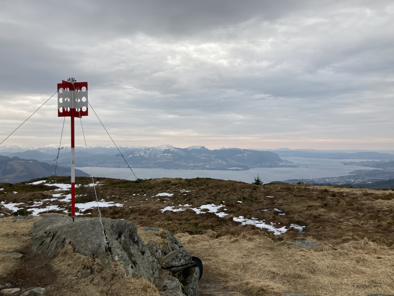 Fjelltur til Gladihaug (430moh) i Alver