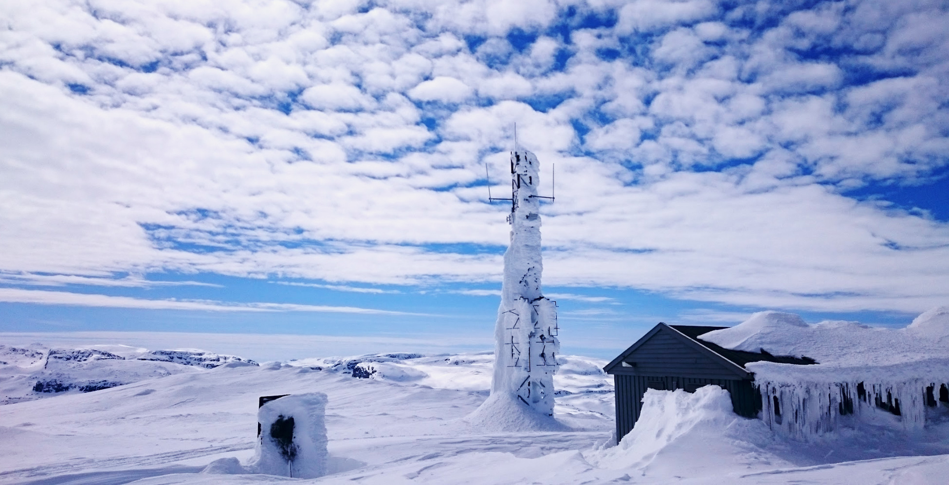 Skitur til Sundhellerskarvet (1611 moh)