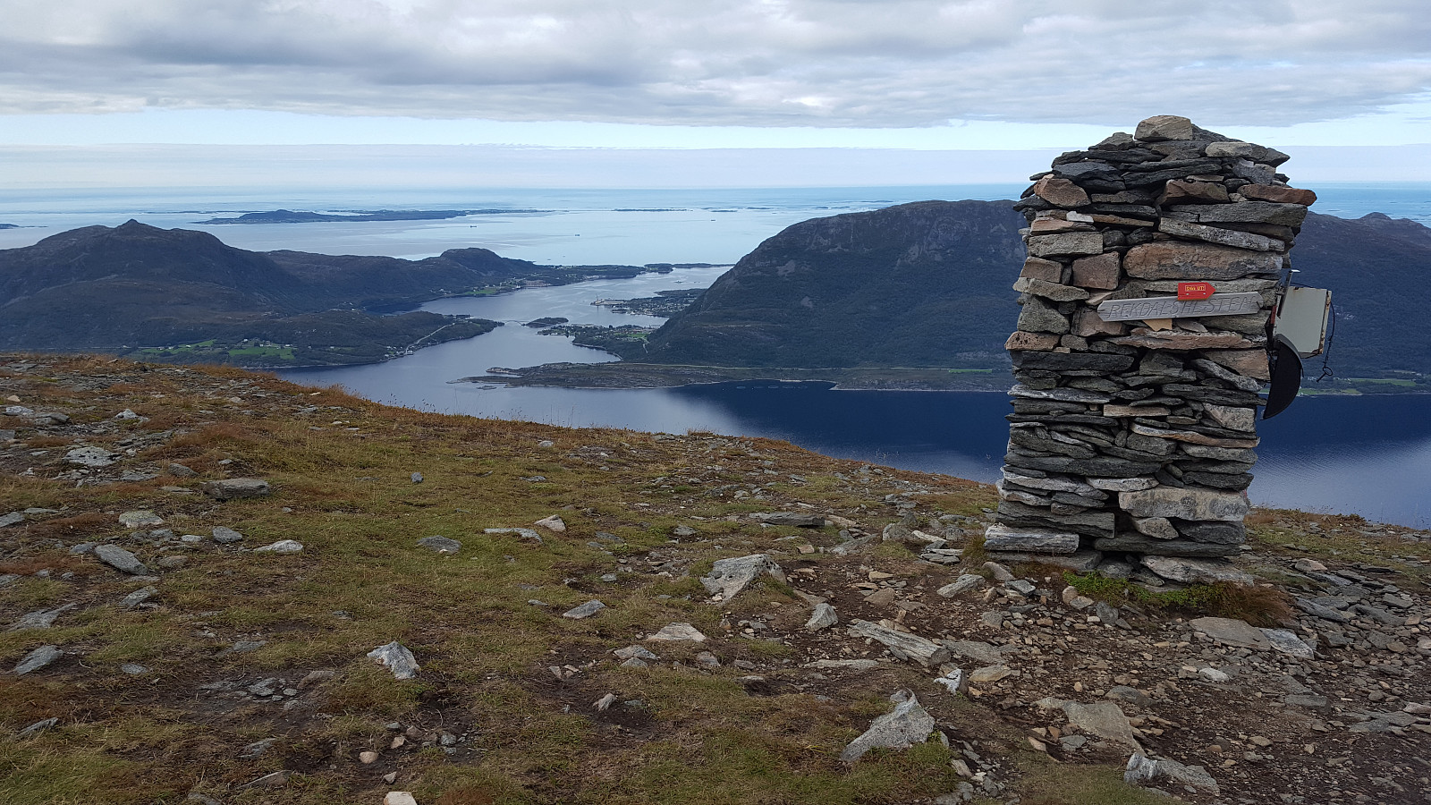 Rekdalshesten (782 moh)