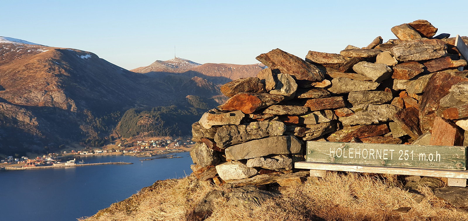 Holehornet (251 moh)