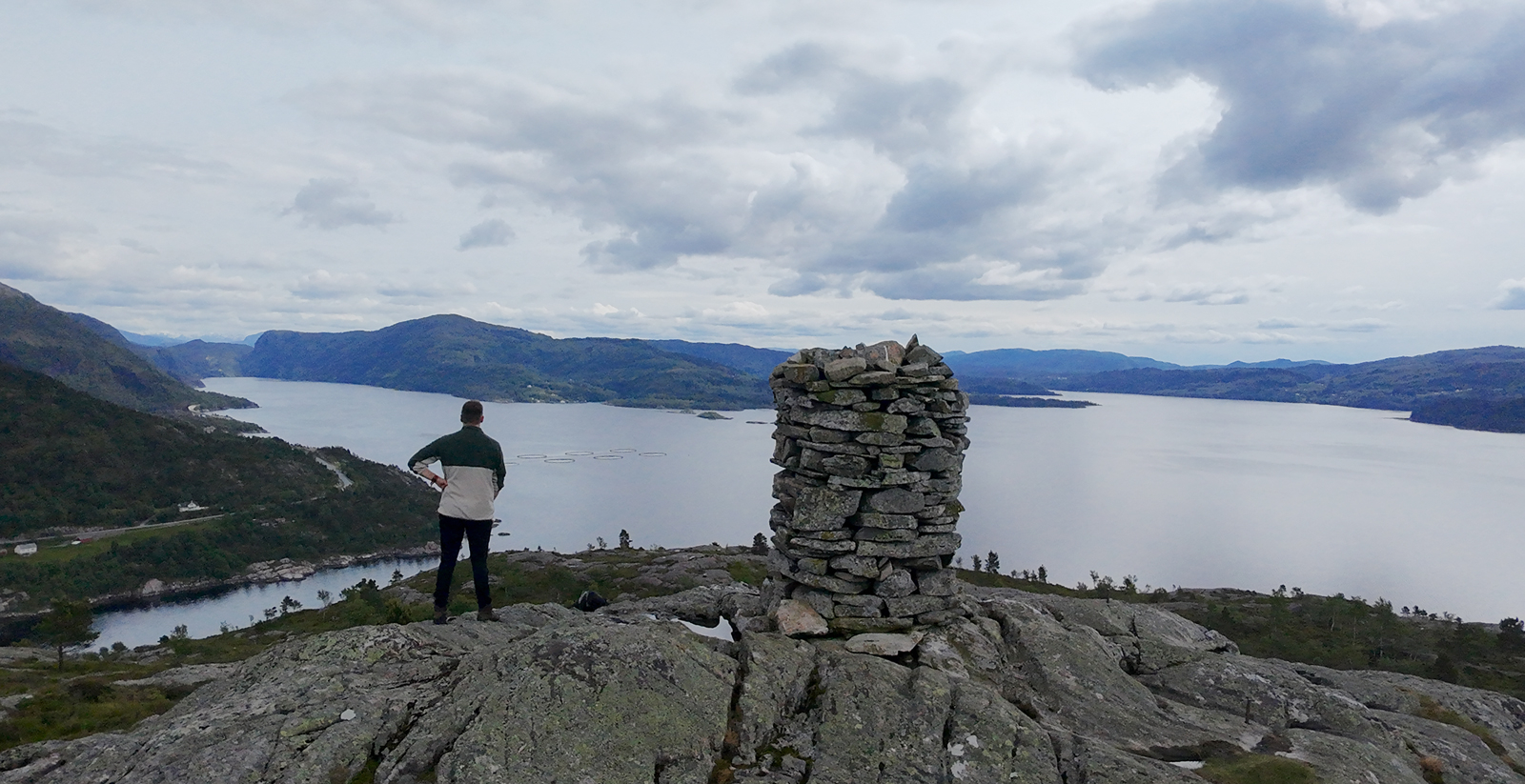 Melshovden (183 moh) i Austfjorden