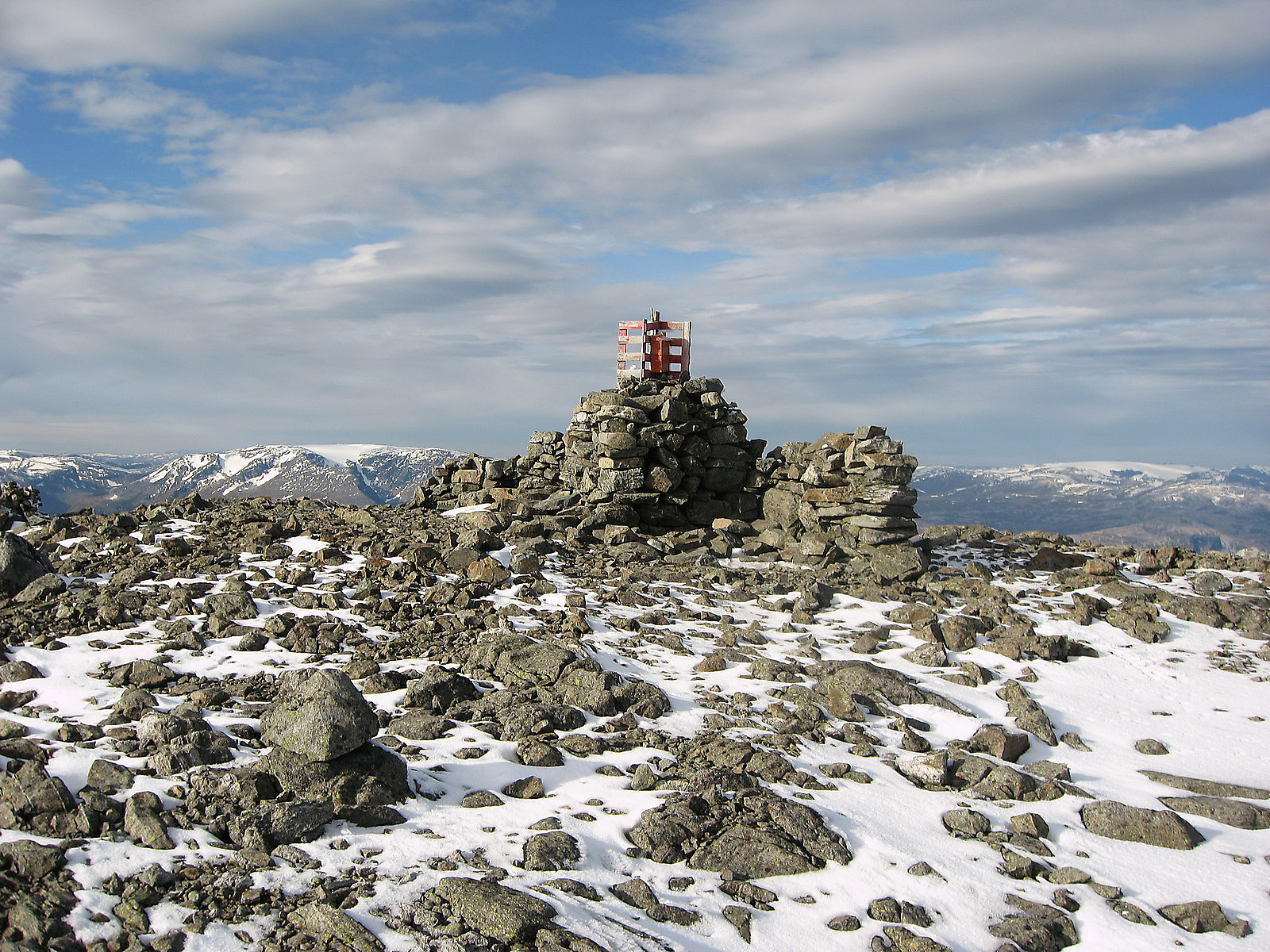 Fjelltur til Blåskavlen (1809) fra Nalfarhøgdi