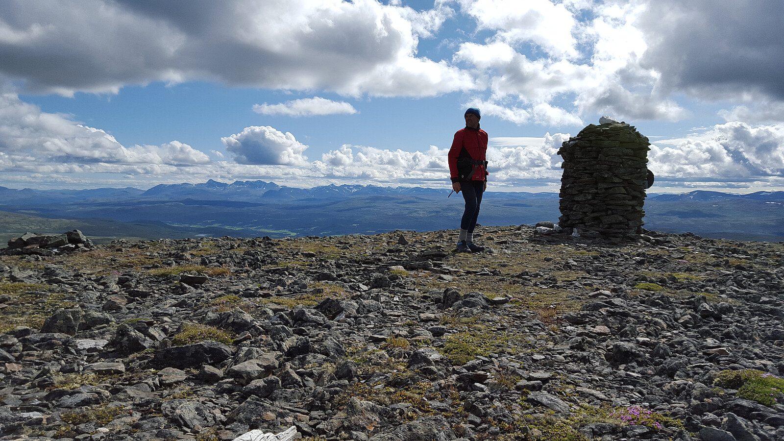 Råtåsjøhøi (1583moh)