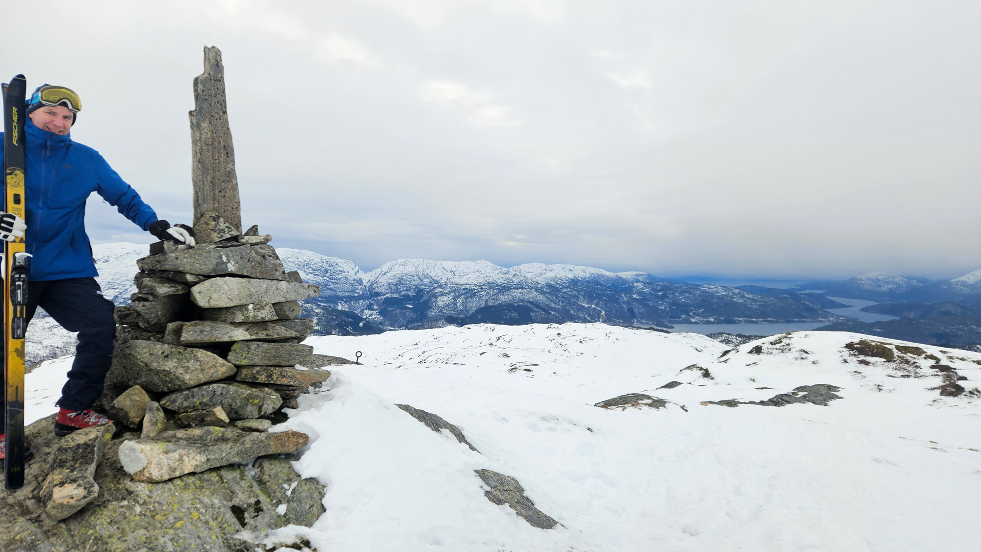 Skitur til Vardane (711moh) fra Totræna vinterpark