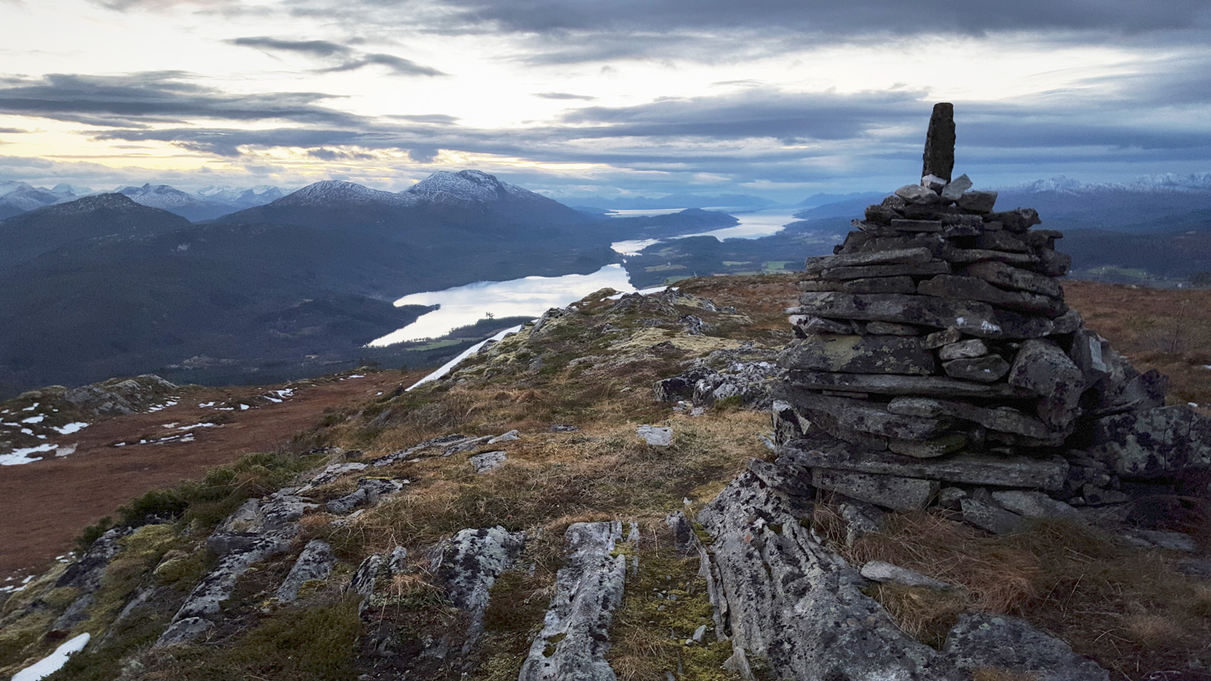 Vetafjellet (613 moh)