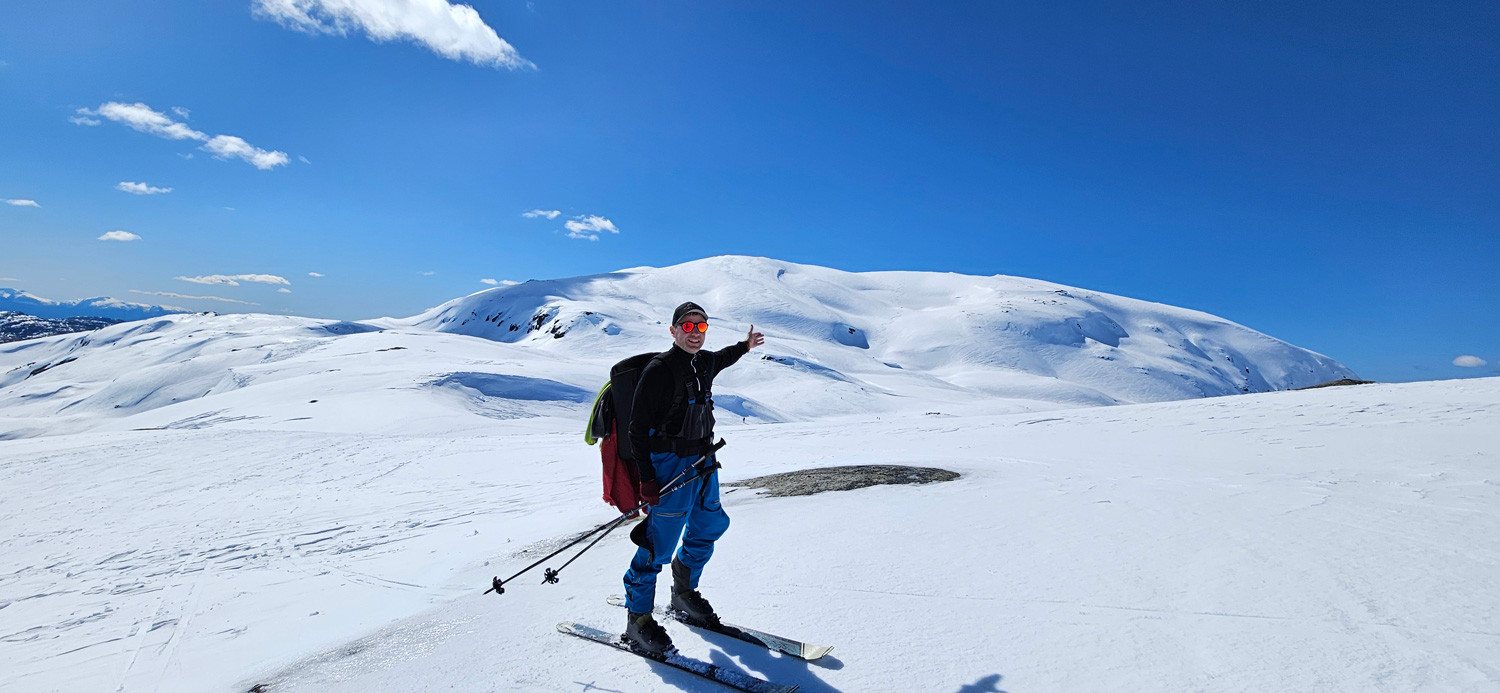 Skiløper på vei til Tveitakvitingen