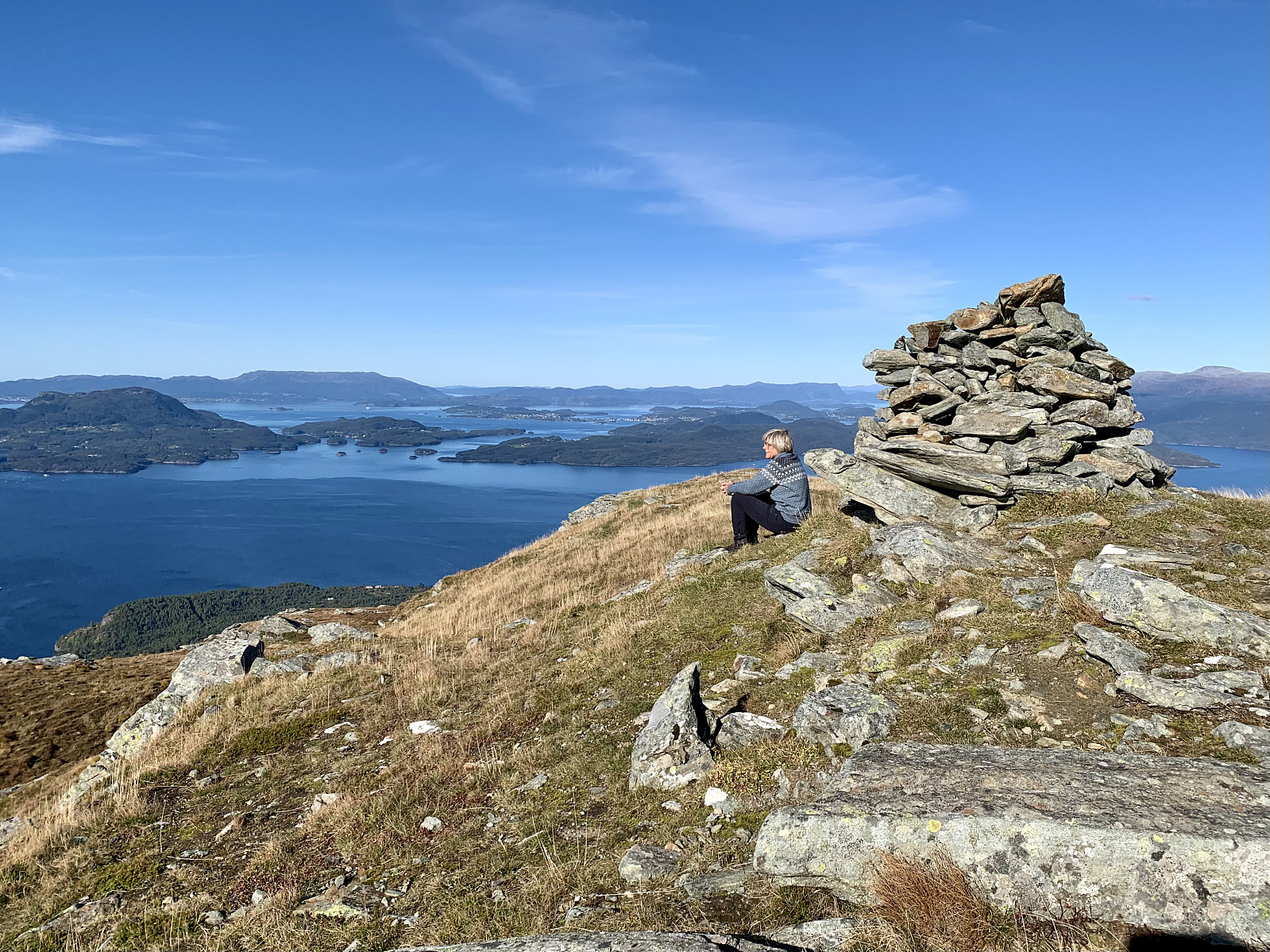 Fjelltur til Bjørkenesnuten (635 moh) fra Aksdalsneset