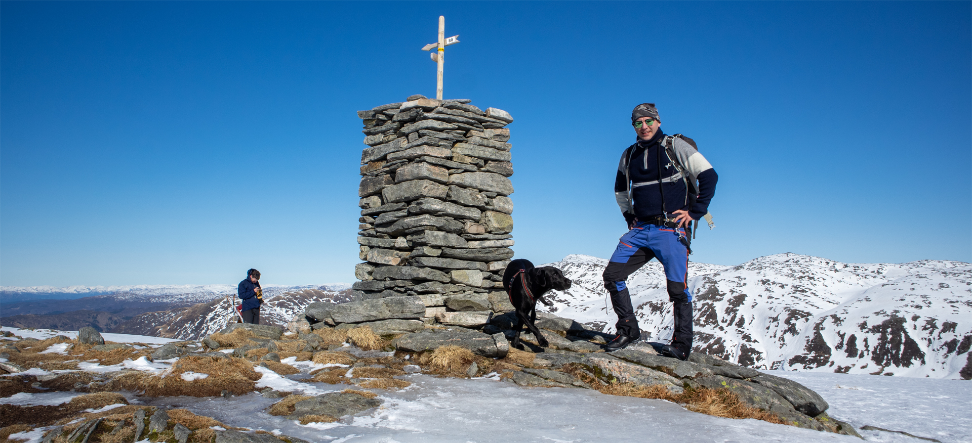 Fjellskitur til Austefjellet (808 moh) fra Bontveit