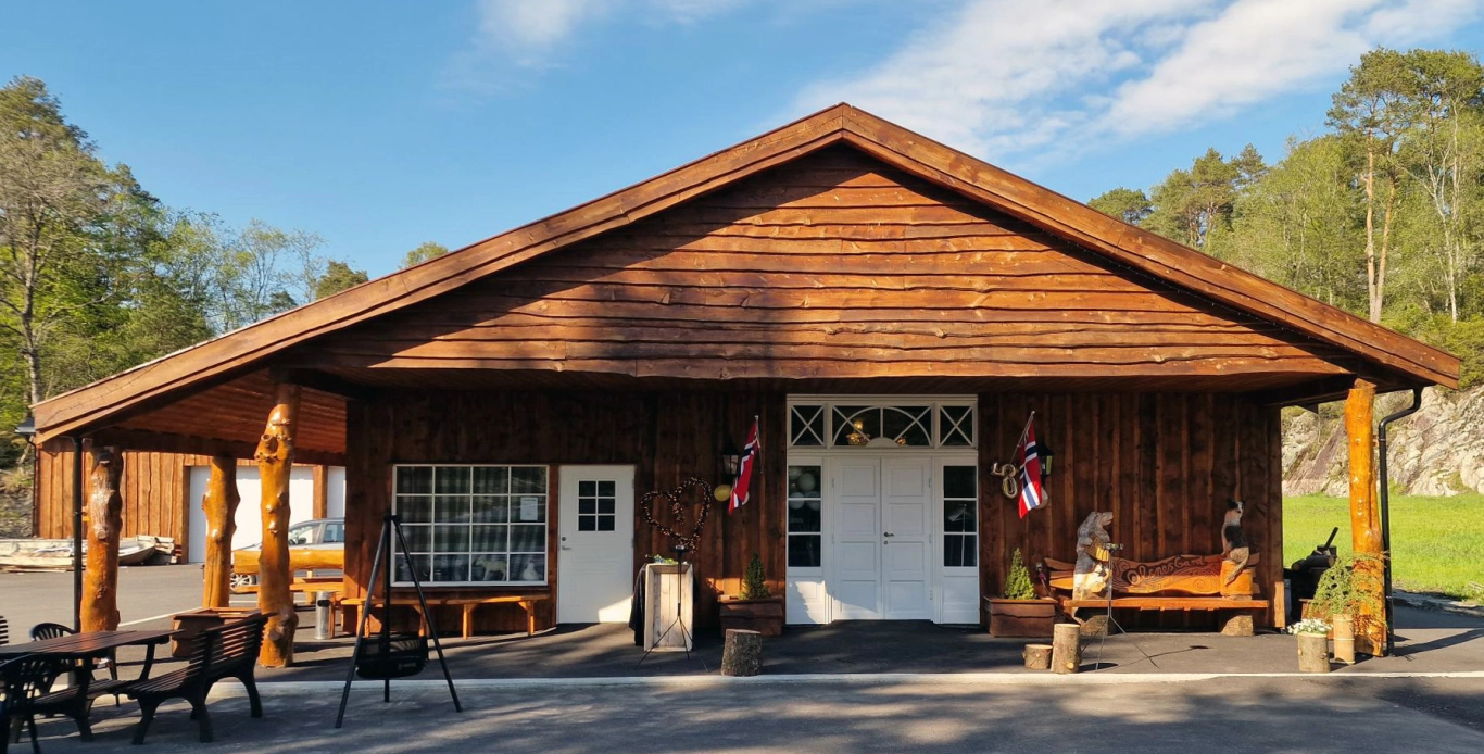 Olsnes Gård på Askøy - Gårdsbutikk og selskapslokaler